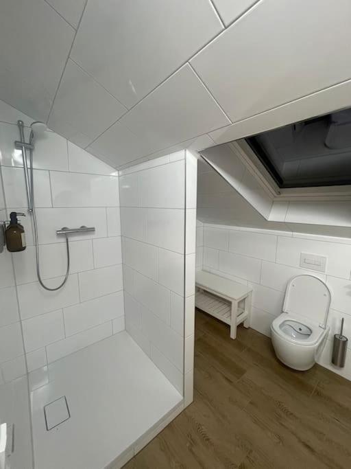 Buxtehude*Wohnung*100Qm*6 Schlafplaetze*Neu* Eksteriør billede